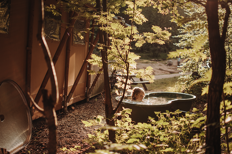 Hottub bij buitenplaats beekhuizen