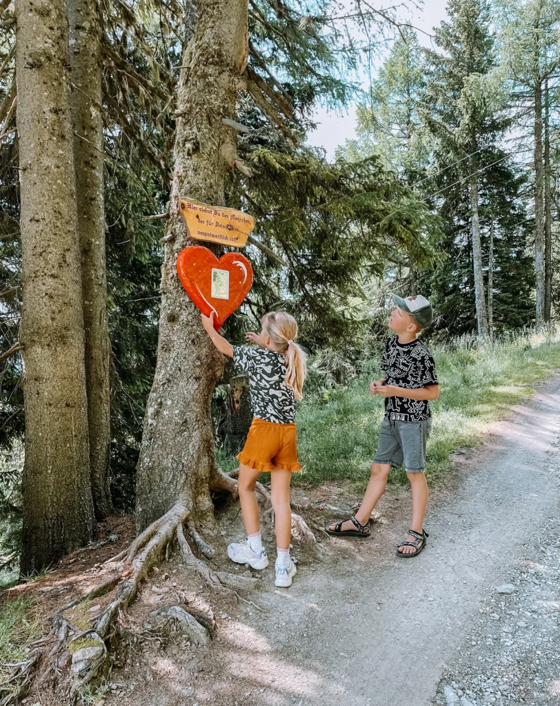 De hartjeswandeling in Katschberg is leuk om te lopen met kinderen